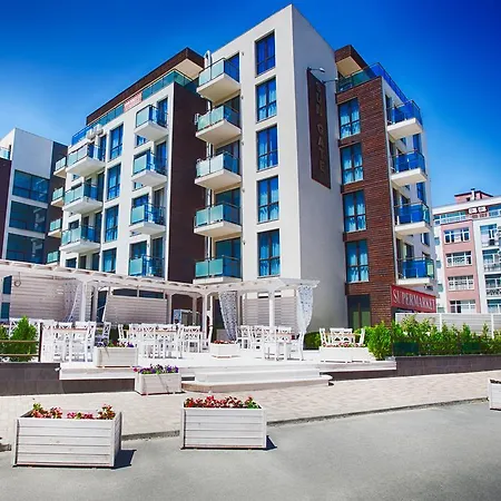 Ξενοδοχείο με διαμερίσματα Sun Gate 3*