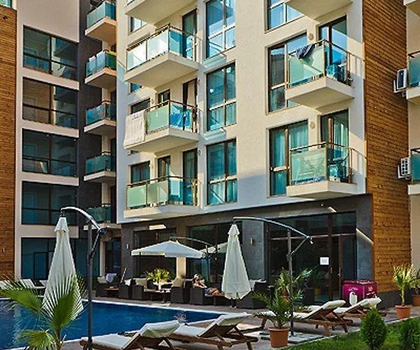 Ξενοδοχείο με διαμερίσματα Sun Gate Σάνι Μπιτς