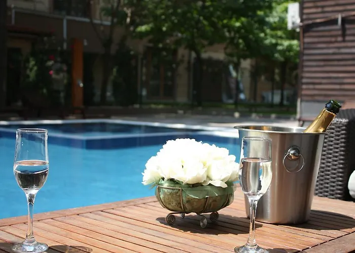 Sun Gate Σάνι Μπιτς