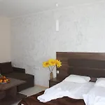 Sun Gate 公寓式酒店 3*