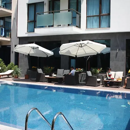 Sun Gate Apartmanhotel
