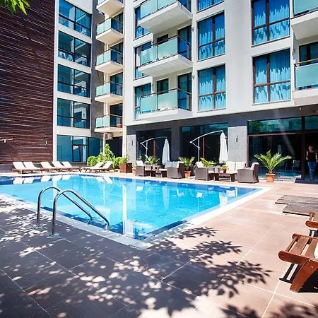 Apartmanhotel Sun Gate 3*