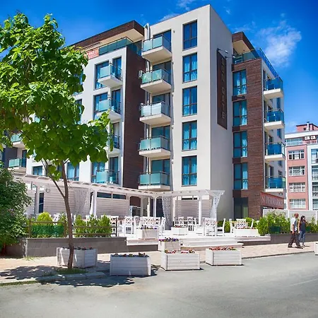 Apartmanhotel Sun Gate Napospart
