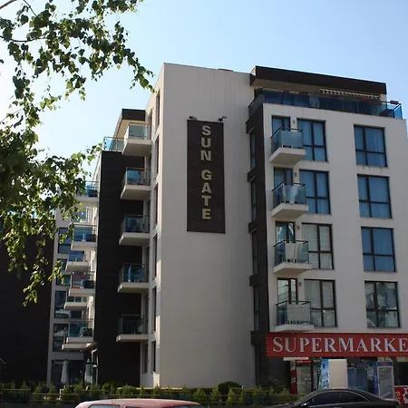 Sun Gate Lägenhetshotell 3*